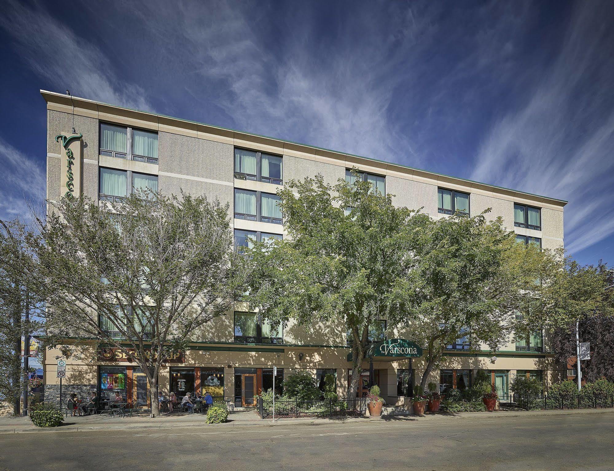 Varscona Hotel On Whyte Edmonton Bagian luar foto