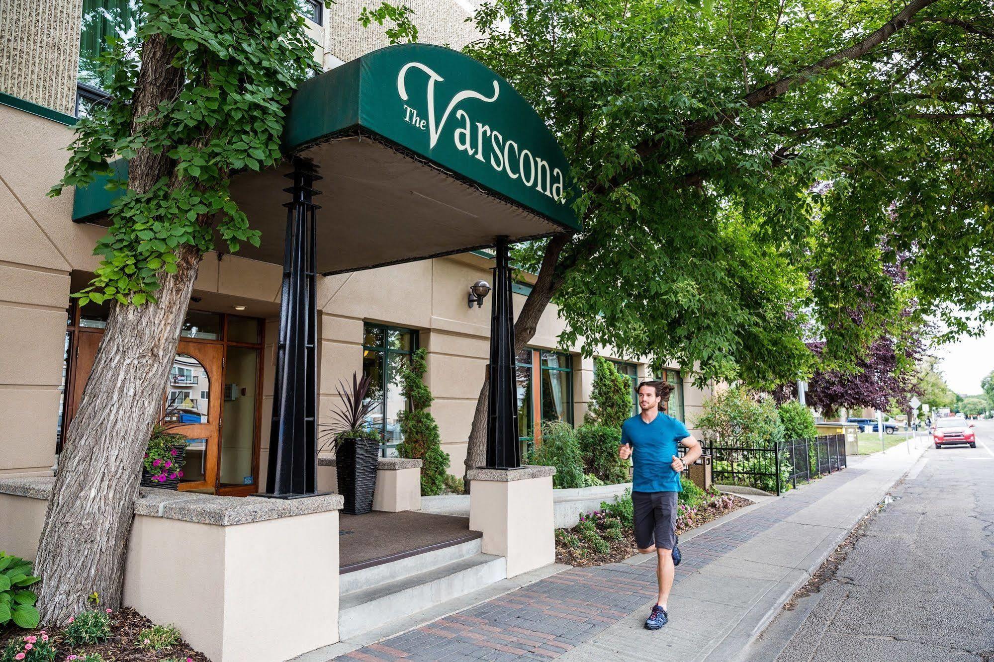 Varscona Hotel On Whyte Edmonton Bagian luar foto