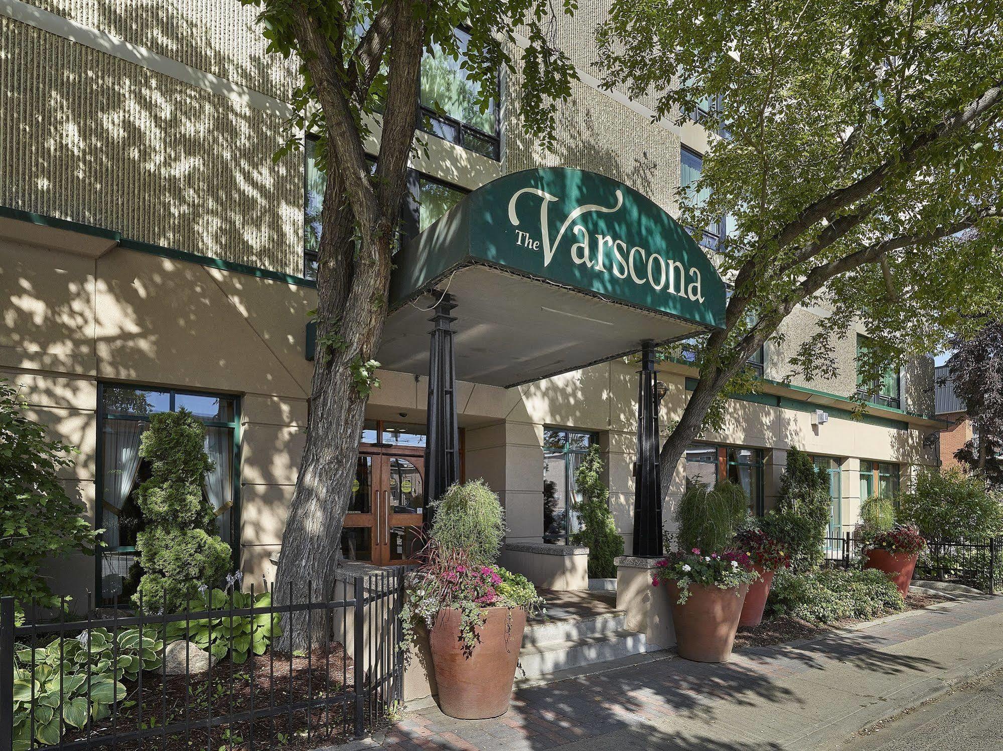 Varscona Hotel On Whyte Edmonton Bagian luar foto